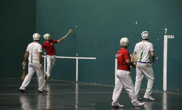 El campeonato de pala corta, el único en juego