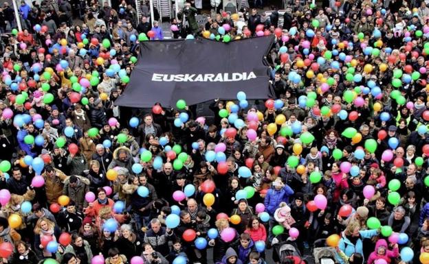 Más de 1.100 voluntarios y 103 entidades se han sumado ya a Euskaraldia en Elgoibar
