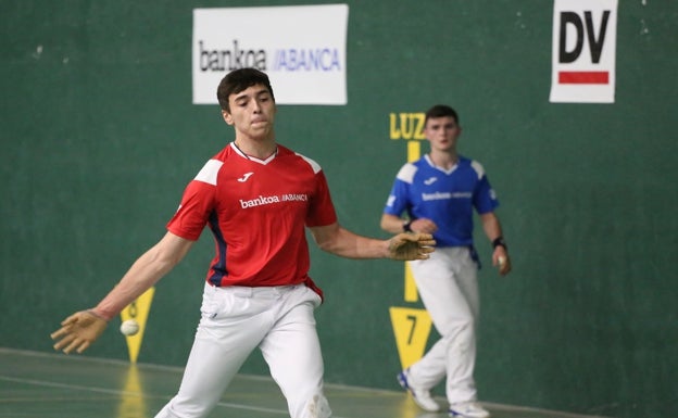 Arkaitz Eskuza debutará el día de Reyes con Aspe en Eibar