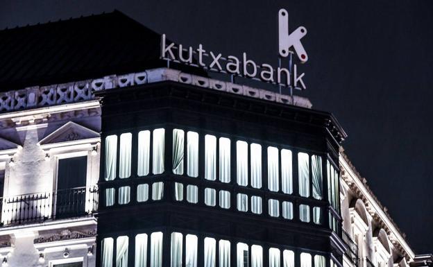 Kutxabank calcula en 110 millones el impacto del gravamen, que afectará al pago de las fundaciones