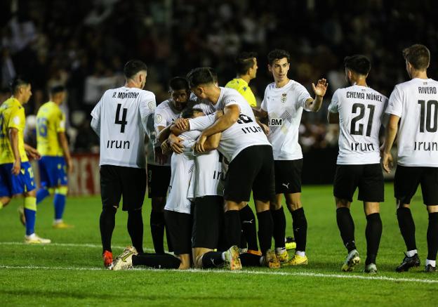 Que los brotes verdes sigan asomando