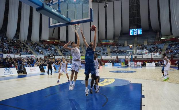 Los jugones resuelven un divertido derbi