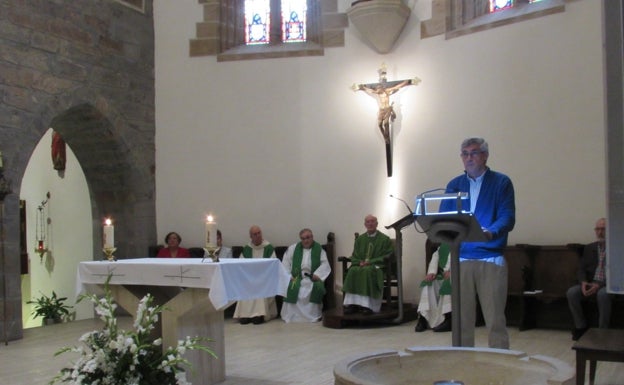 Roban la colecta especial de la misa por José María Arizmendiarrieta en la parroquia de San Juan