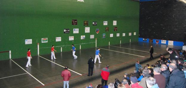 El X Memorial Antton Pebet de pelota arranca este viernes con ocho parejas