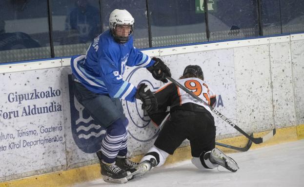 El Txuri Urdin, a dar la sorpresa en su visita al líder Jaca