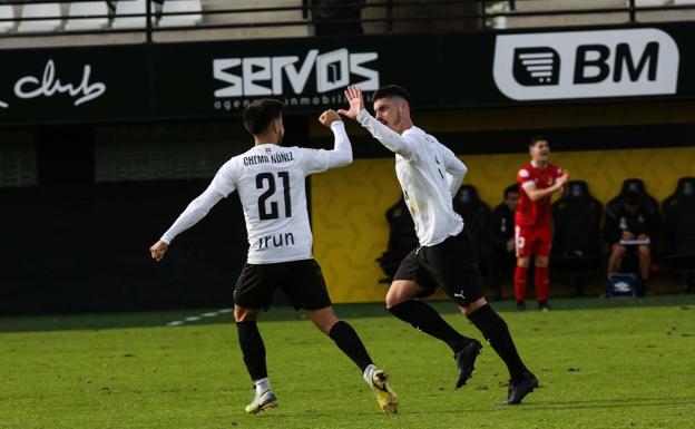 Gagua y un golazo de Nacho dan oxígeno al Real Unión en el estreno de Iñaki Goikoetxea