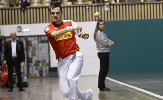 Danel Elezkano releva de nuevo a Jokin Altuna este martes en el Beotibar de Tolosa