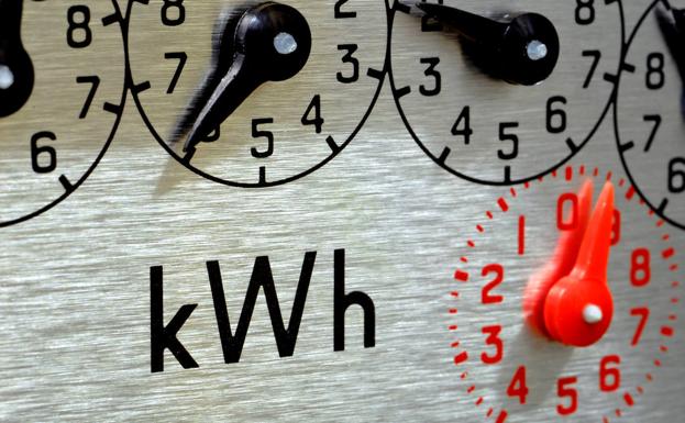 Precio de la luz hoy martes 6 de diciembre: estas son las horas más baratas para poner los electrodomésticos