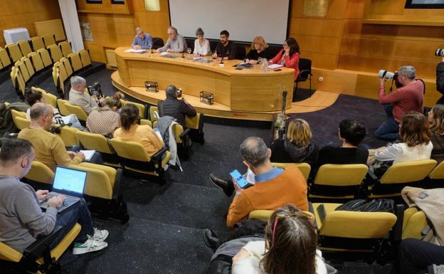 Las claves de la comparecencia de los jefes de servicio de la OSI Donostialdea