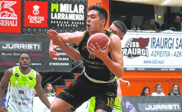 El Juaristi Iraurgi no consigue ganar ni a la desesperada