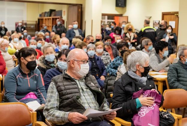 Limpieza viaria, ruidos y tráfico copan las principales quejas de los vecinos