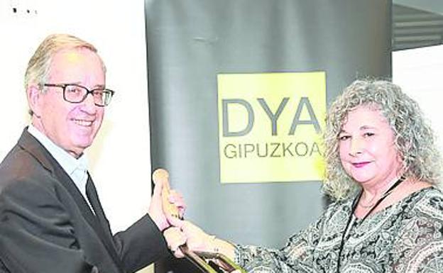 Reconocimiento al Teléfono de la Esperanza