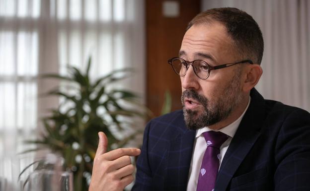 «Marlaska es una de las personas más íntegras que conozco»