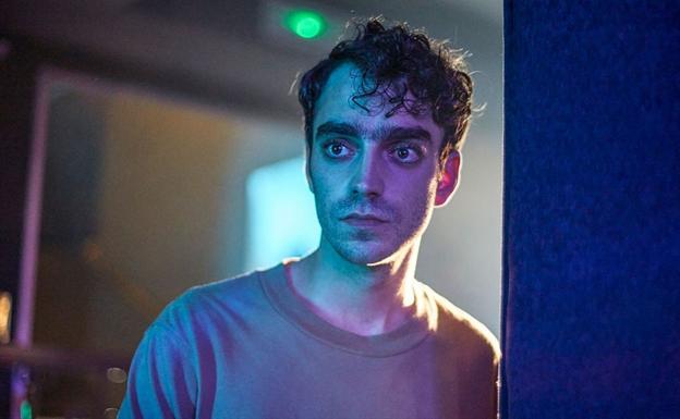 Hala ez bada, sar dadila gure barneko basoan