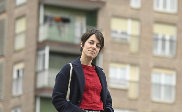 Estibaliz Urresola: «Relativizo la importancia de los galardones porque la obra es la misma antes y después»