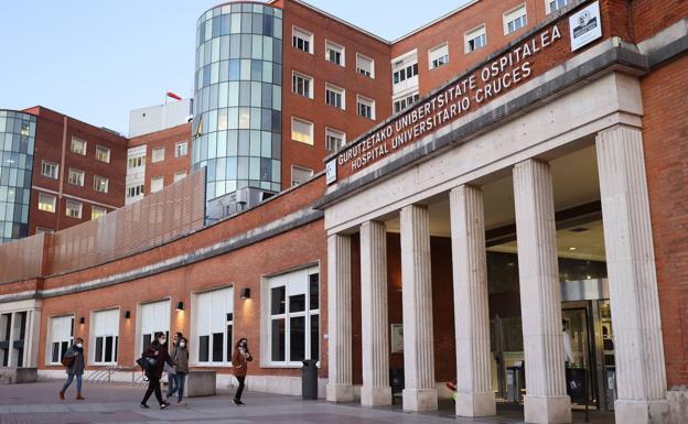 La carta de los jefes del hospital de Cruces en la que niegan trato de favor de Osakidetza