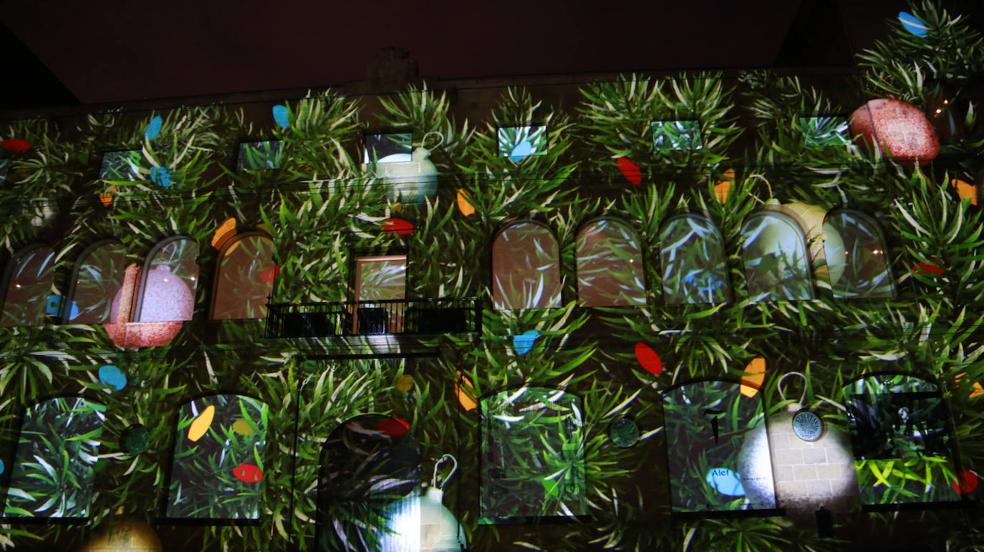 Mañana, último día para ver el 'videomapping' de San Telmo con los actores de 'Irabazi Arte' en el primer pase