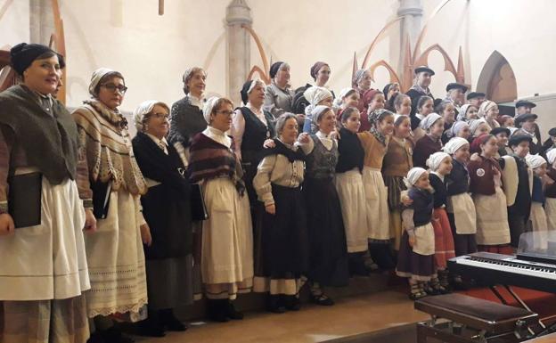 Seis coros participan en el concurso provincial de villancicos de Errenteria