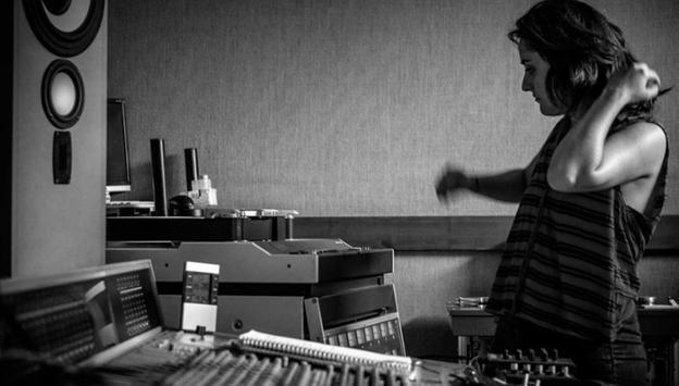 Burugorri acoge hoy el concierto MICE, el proyecto en solitario de Miren Narbaiza