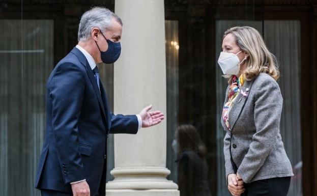 El lehendakari traslada a Calviño su «disgusto» por la falta de coordinación en la gestión de los fondos europeos