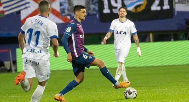 Sergio Álvarez ha sido el más utilizado por Garitano