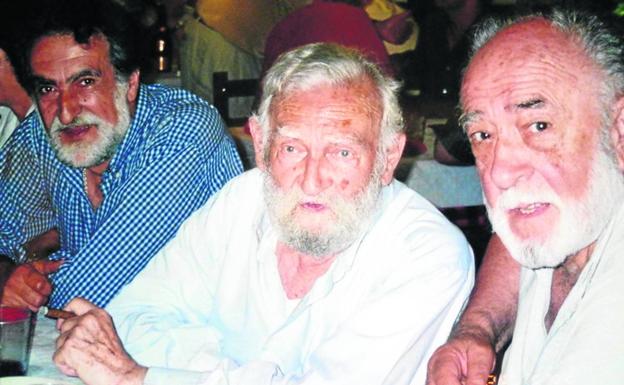 Los textos del volumen 'Singladuras' reivindican la dimensión literaria del artista Ricardo Ugarte