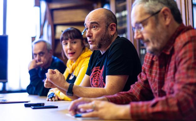 Jon Miranderen bost gutun adeitsu eta zenbait testu deseroso