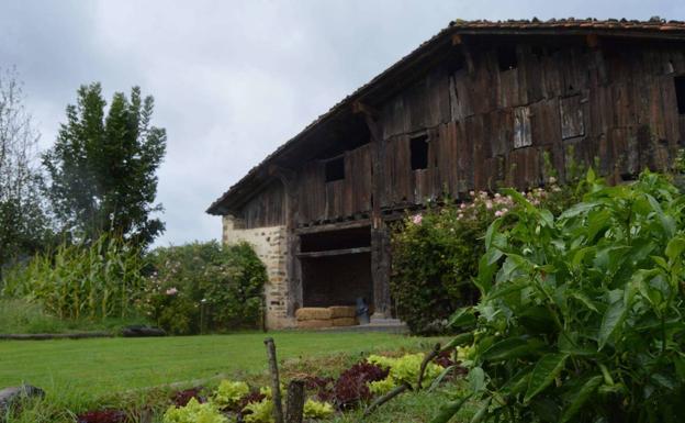 Zabalik dago Igartubeiti baserri museoko Ars Natura artisten egoitzarako deialdia