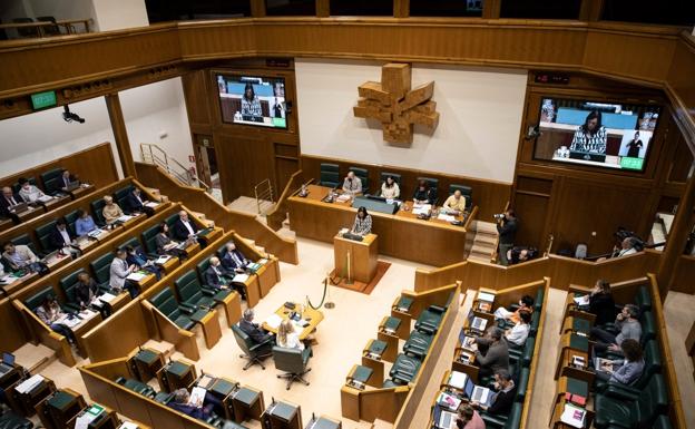 Podemos insta a que el Parlamento Vasco pida un referéndum sobre la monarquía