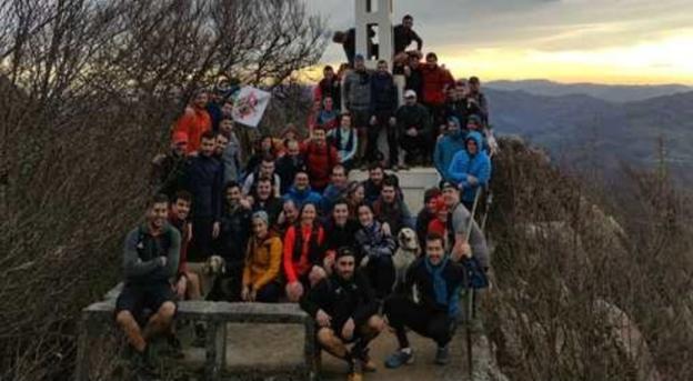 Abian da Anaitasunako mendizaleen 'Gure txokuk ezautzen' ekimena