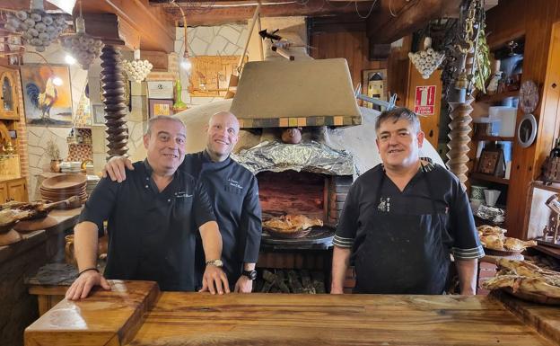 Mesón El Pastor: Cordero asado típico de Aranda