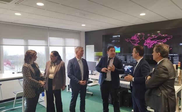 El consejero de Educación afirma que la futura ley «está en sus últimas fases de redacción»