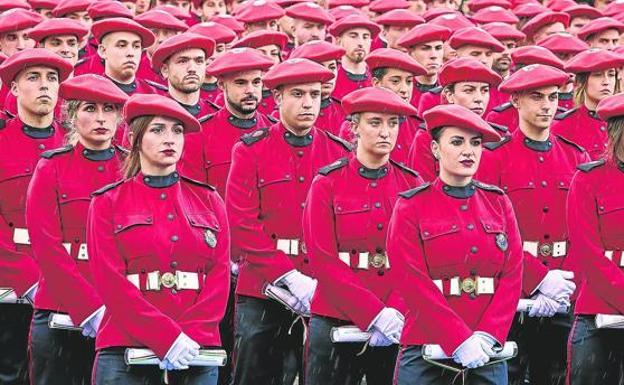 Convocan la primera OPE de la Ertzaintza y Policía local sin requisito de altura para las mujeres