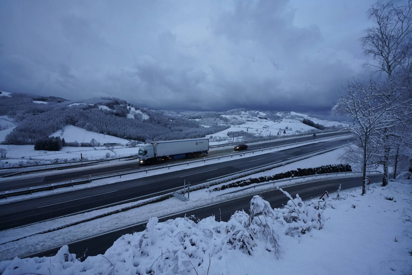 Las postales que deja la nieve en Gipuzkoa