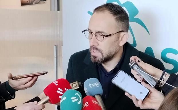 Itxaso pide a Artolazabal que «no abone discursos de rechazo en una materia tan sensible»
