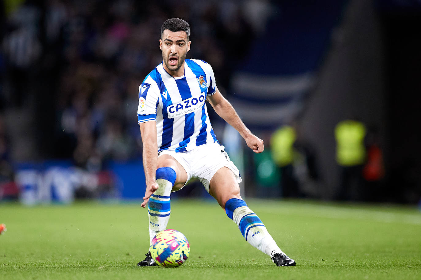 Mikel Merino obliga a restaurar el centro del campo de la Real Sociedad