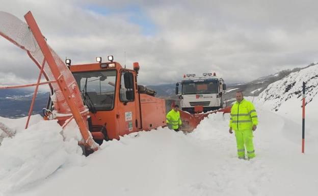 «Mucha gente venía con trineos a Aralar pero la nieve no les dejó subir»