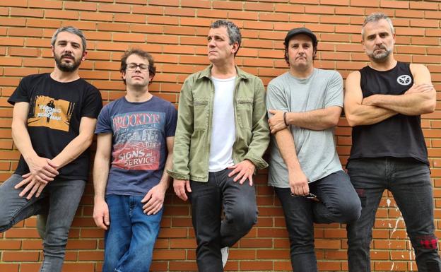 Destino Heartland donostiarrek 'Cristales' diskoa aurkeztu dute