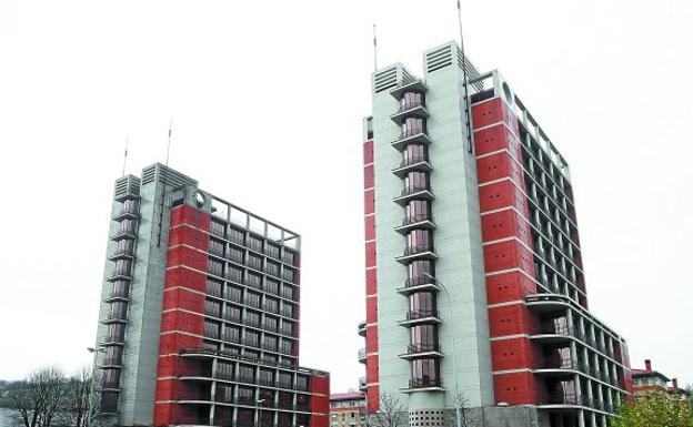 La Diputación nombra personal funcionario de carrera a 56 personas que trabajan en Hacienda