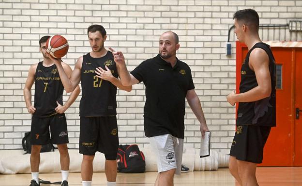 La temporada de pesca se reanuda en Coruña