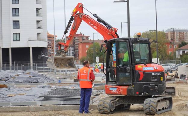 Solo el 1% de los trabajadores a pie de obra son mujeres