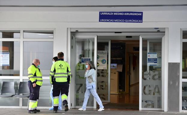 La rotura de una tubería obliga a cerrar los boxes de Urgencias del Hospital de Zumarraga
