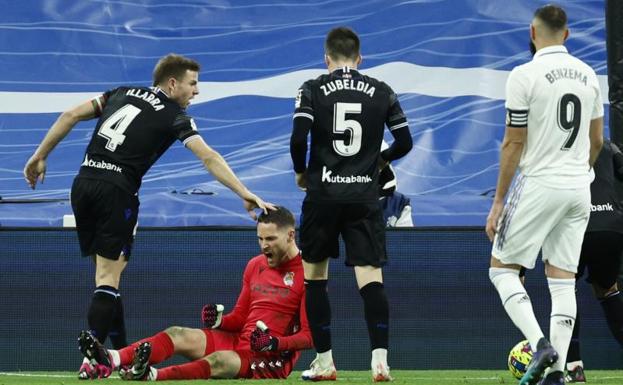 El paradón de Remiro a Vinicius, la segunda mejor de la jornada