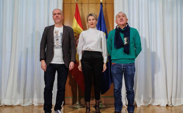 El salario mínimo subirá un 8% hasta los 1.080 euros en 2023