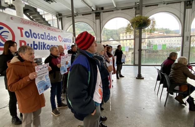 TOPA se concentrará el sábado en Donostia para exigir el «derecho de ser atendidos en el Hospital Donostia»