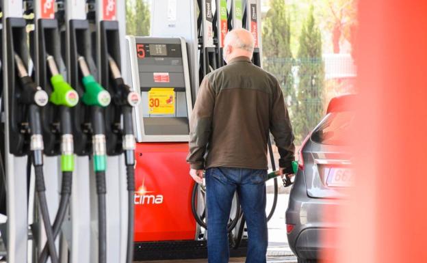 El precio del diésel subirá a partir del domingo en Gipuzkoa por el veto a la importación rusa