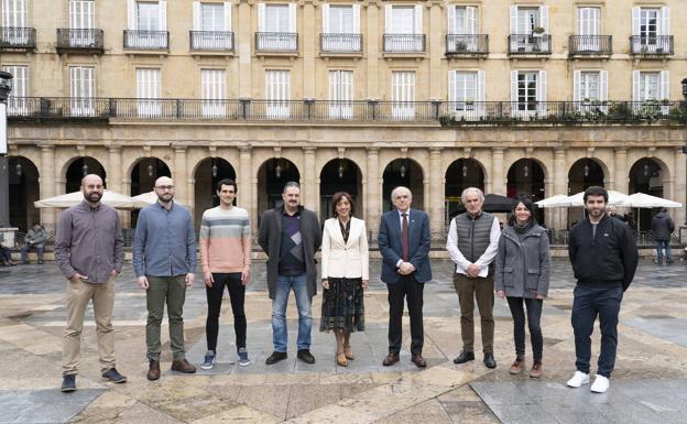 UPV/EHUk eta Euskaltzaindiak VIII. Koldo Mitxelena sariak banatu dituzte
