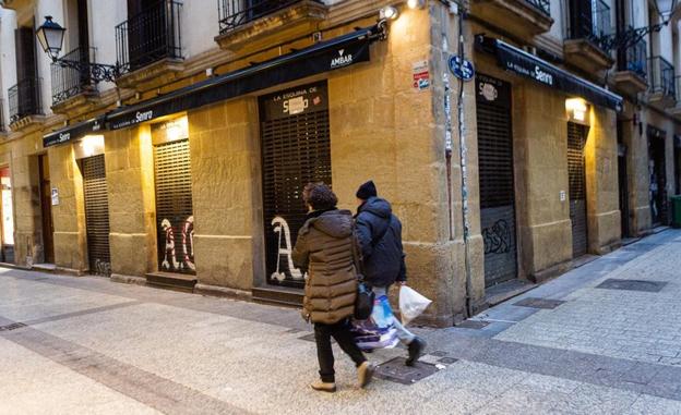 Los detenidos niegan la denuncia de explotación laboral y ciñen el caso a una irregularidad administrativa