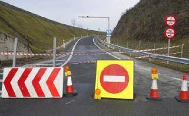 La autovía A-15 está cerrada por obras entre Andoain y Berastegi hasta el domingo