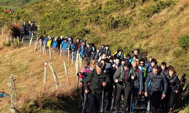 Datorren zapatuan jarraituko du Lagun Onak mendi bazkunakAzpeitia 3EM bigarren zatiarekin